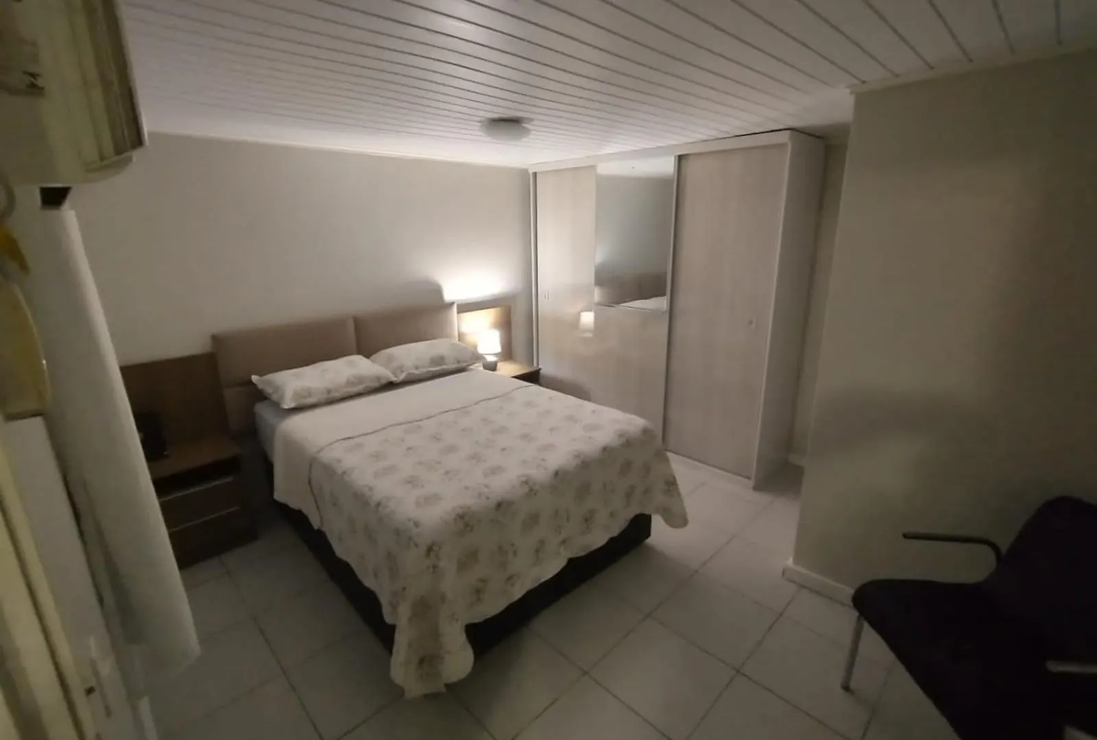 Aps De Frente Com Sacada Ou Terraco A 10 Minutos Do Aeroporto Apartment Porto Alegre Brazil